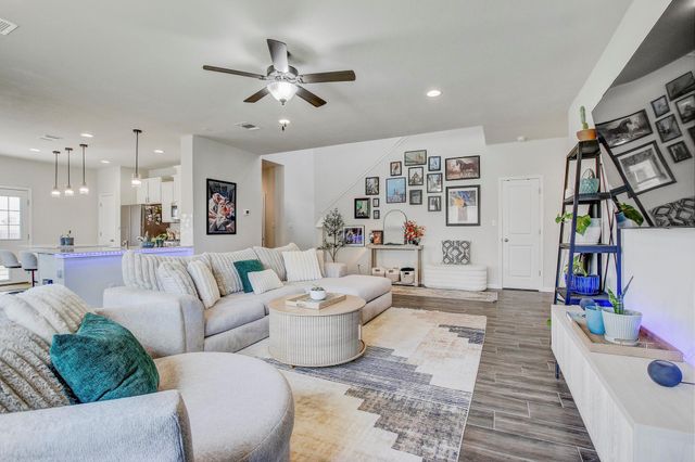 12413 Ostrich TRL, Manor, TX 78653