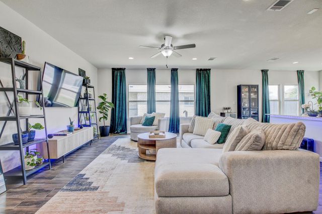 12413 Ostrich TRL, Manor, TX 78653