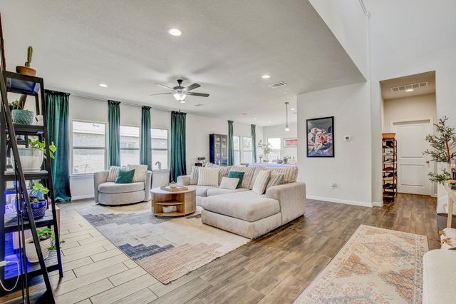 12413 Ostrich TRL, Manor, TX 78653