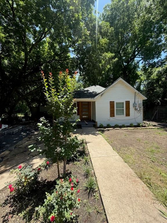 602 Pierson Street, Lancaster, TX 75146