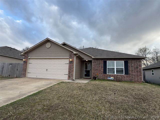 2805 E Quincy Street, Broken Arrow, OK 74014