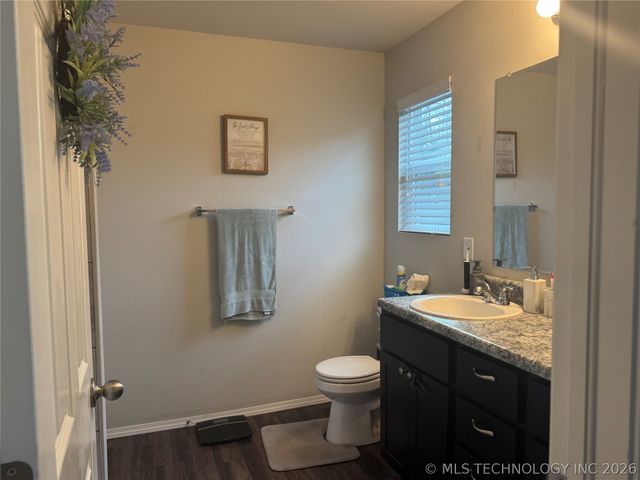 2805 E Quincy Street, Broken Arrow, OK 74014