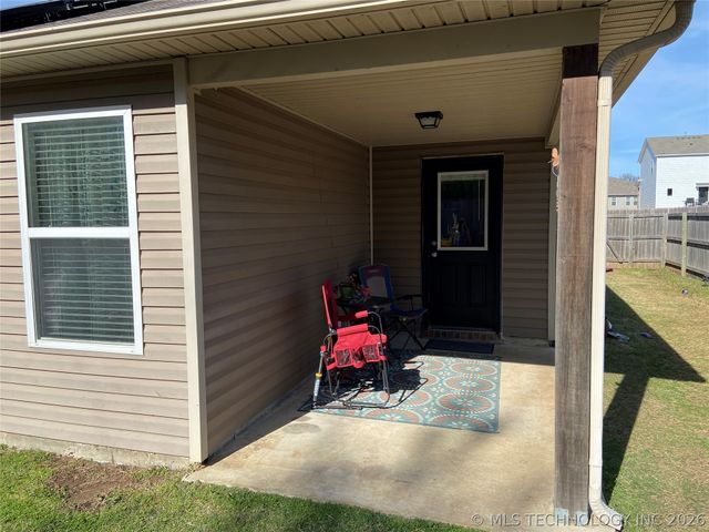 2805 E Quincy Street, Broken Arrow, OK 74014