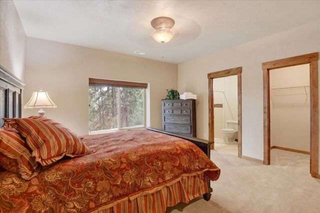 19622 E Granite Ln, Otis Orchards, WA 99027