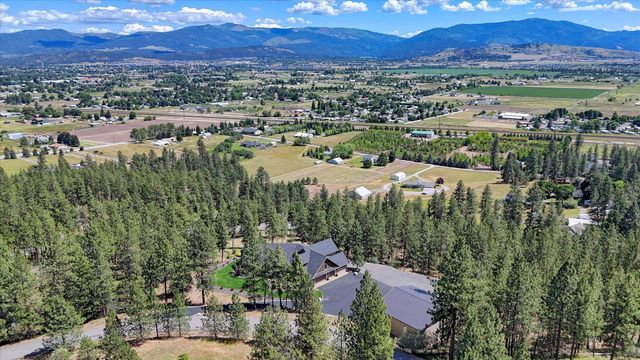 19622 E Granite Ln, Otis Orchards, WA 99027