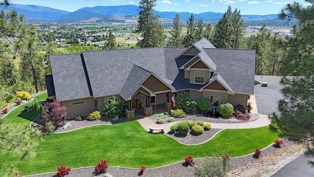 19622 E Granite Ln, Otis Orchards, WA 99027