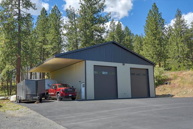 19622 E Granite Ln, Otis Orchards, WA 99027