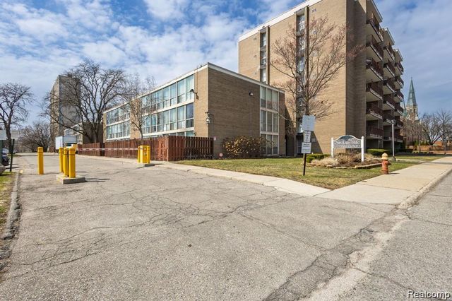 1973 Orleans Street, Detroit, MI 48207