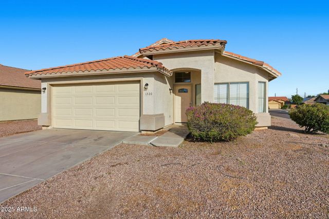 1520 E BOWKER Street, Phoenix, AZ 85040