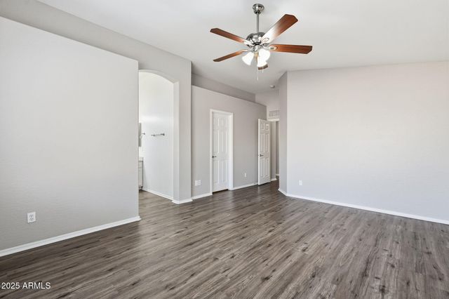 1520 E BOWKER Street, Phoenix, AZ 85040