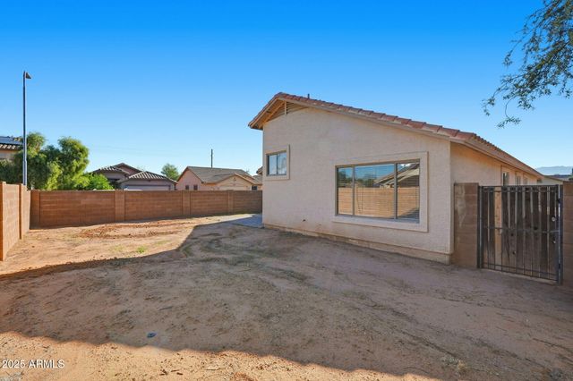 1520 E BOWKER Street, Phoenix, AZ 85040