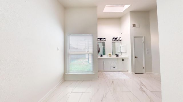 7415 Alcomita Drive, Houston, TX 77083