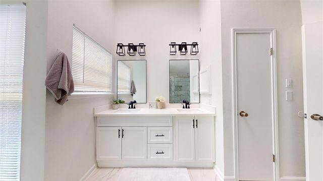 7415 Alcomita Drive, Houston, TX 77083