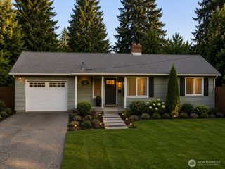 10034 SE 8th, Bellevue, WA 98004
