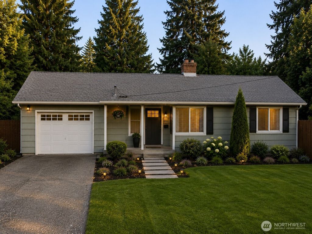 10034 SE 8th, Bellevue, WA 98004