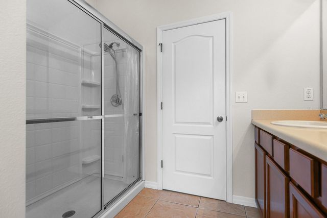 16612 KINGLETSIDE COURT, Lithia, FL 33547