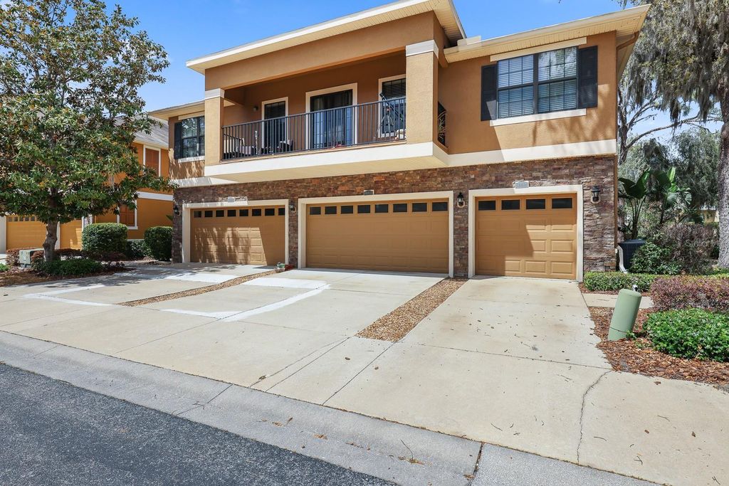 16612 KINGLETSIDE COURT, Lithia, FL 33547