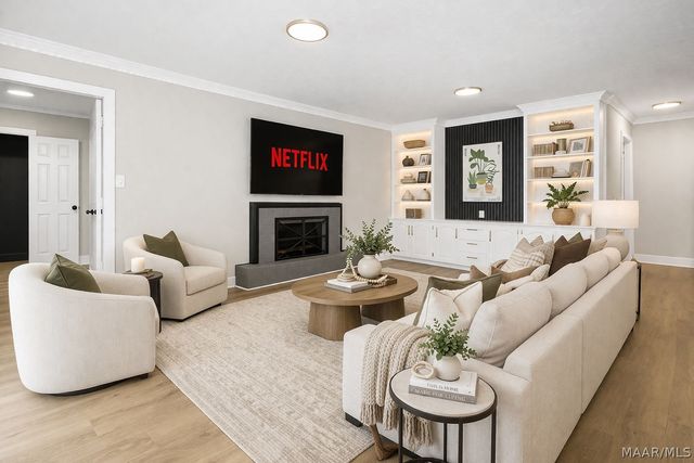 513 COUNTY DOWNS Road, Montgomery, AL 36109