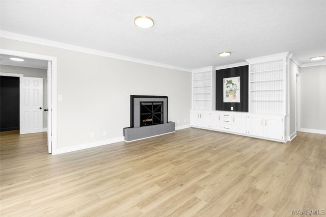 513 COUNTY DOWNS Road, Montgomery, AL 36109