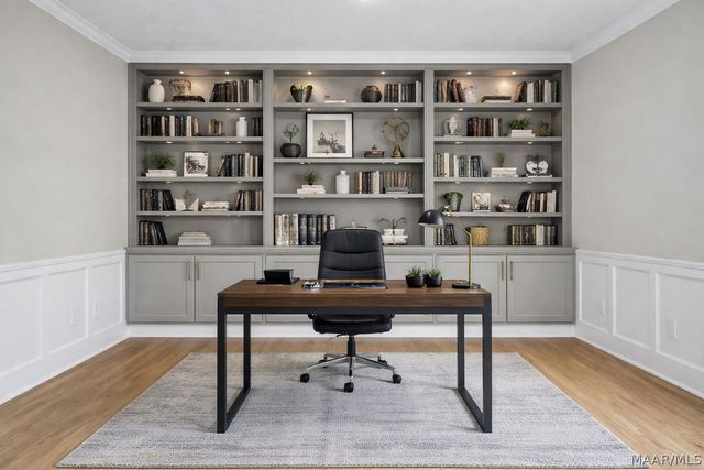 513 COUNTY DOWNS Road, Montgomery, AL 36109