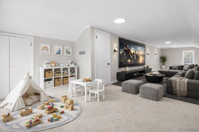 513 COUNTY DOWNS Road, Montgomery, AL 36109