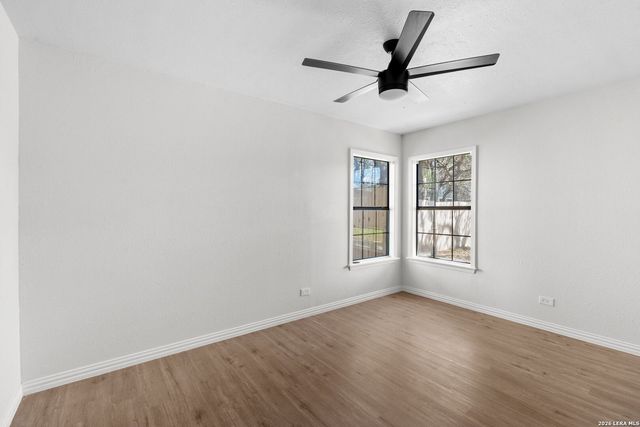 4426 Newcome Dr, San Antonio, TX 78229