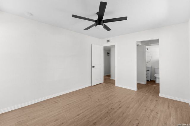 4426 Newcome Dr, San Antonio, TX 78229