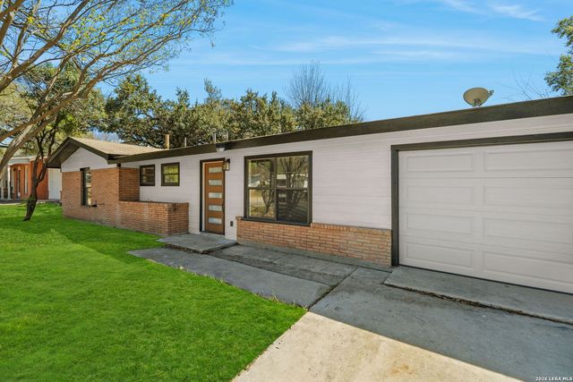 4426 Newcome Dr, San Antonio, TX 78229