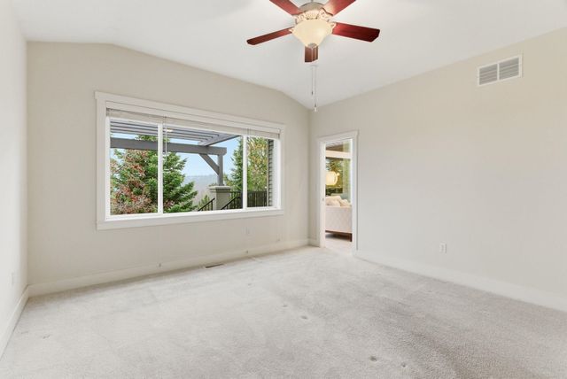 6715 S Shelby Ridge St, Spokane, WA 99224