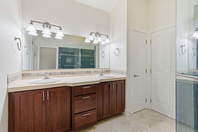 6715 S Shelby Ridge St, Spokane, WA 99224