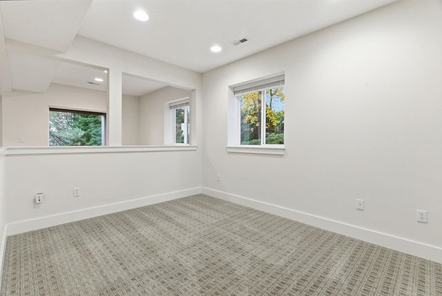 6715 S Shelby Ridge St, Spokane, WA 99224