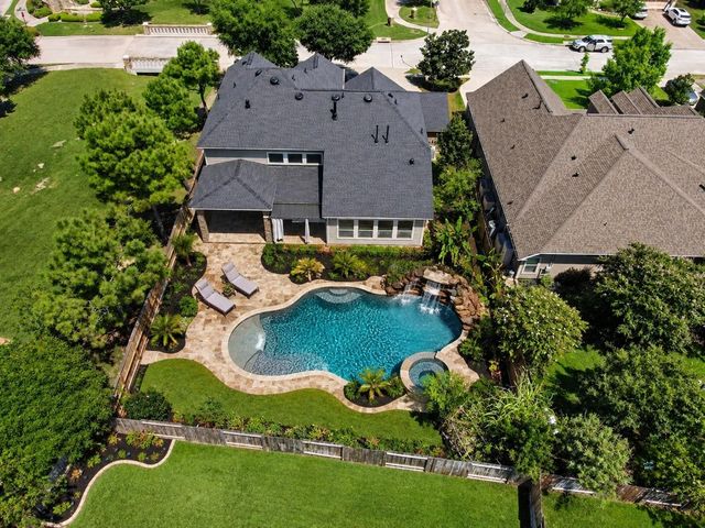 31325 Riley Woods Court, Spring, TX 77386