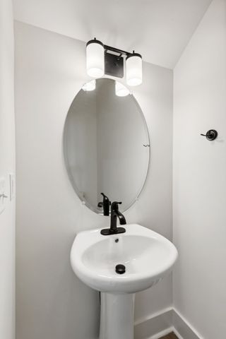 220 Nearwater Place, Hendersonville, TN 37075