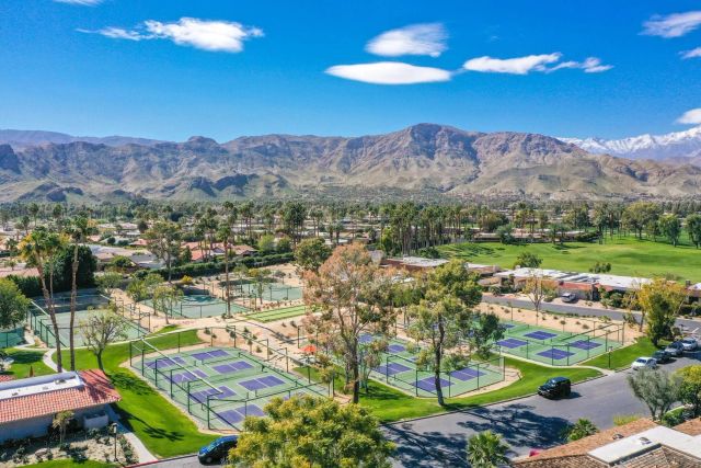 142 Yale Dr, Rancho Mirage, CA 92270