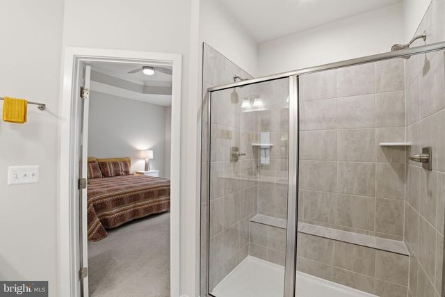 8437 HAMLIN ST, Lanham, MD 20706