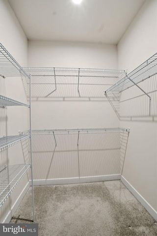 8437 HAMLIN ST, Lanham, MD 20706