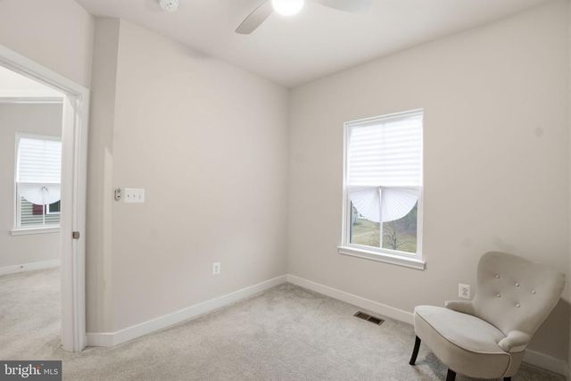 8437 HAMLIN ST, Lanham, MD 20706