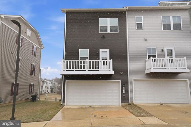 8437 HAMLIN ST, Lanham, MD 20706