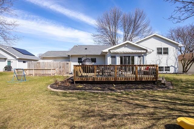 2435 KAITLYNN COURT, Oshkosh, WI 54901