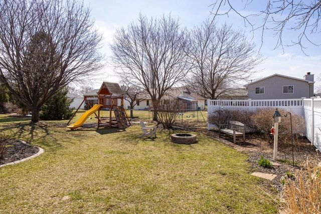 2435 KAITLYNN COURT, Oshkosh, WI 54901