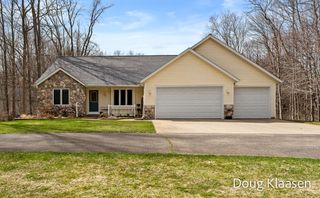 4618 44th Street, Overisel Twp, MI 49423