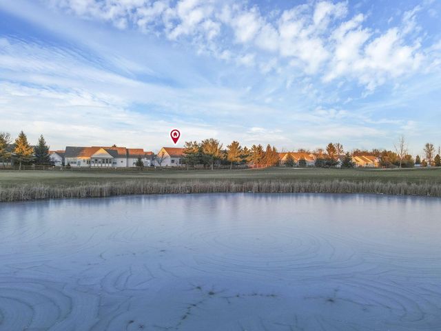 189 Pebble Creek Drive, Pataskala, OH 43062