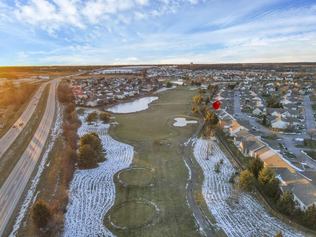 189 Pebble Creek Drive, Pataskala, OH 43062