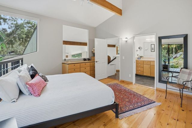 19118 Old Vineyard Road, Los Gatos, CA 95033