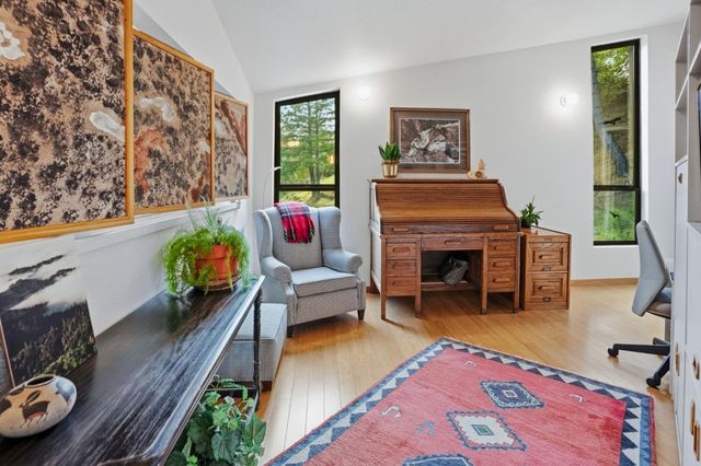 19118 Old Vineyard Road, Los Gatos, CA 95033