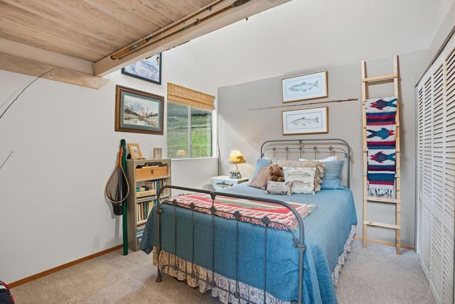 19118 Old Vineyard Road, Los Gatos, CA 95033