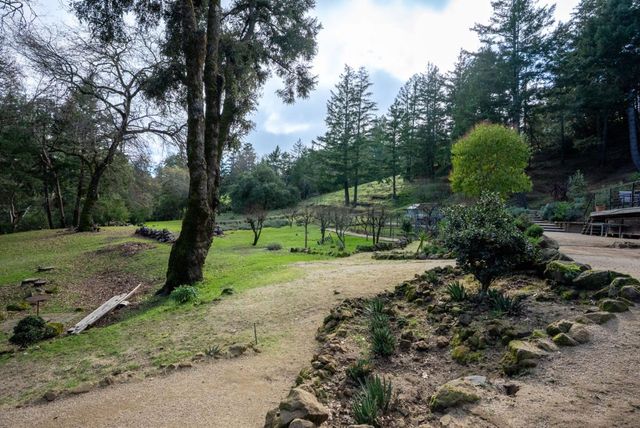 19118 Old Vineyard Road, Los Gatos, CA 95033