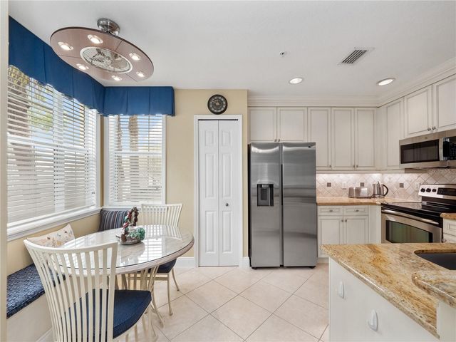 7507 MOURNING DOVE CIRCLE 204, Reunion, FL 34747