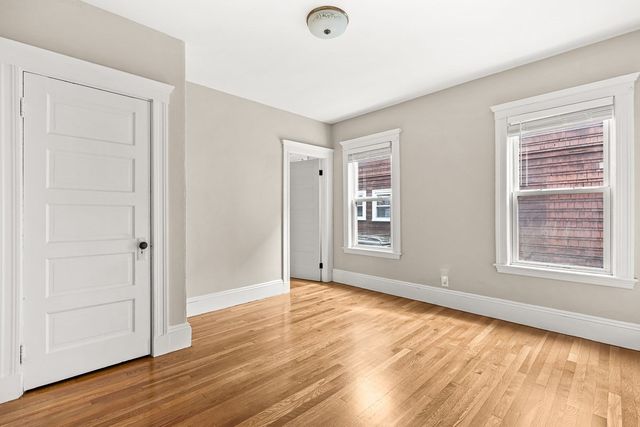 20 Bowen Ave 1, Medford, MA 02155