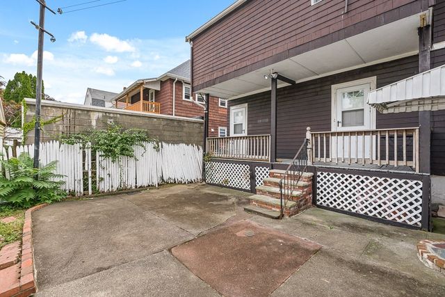 20 Bowen Ave 1, Medford, MA 02155